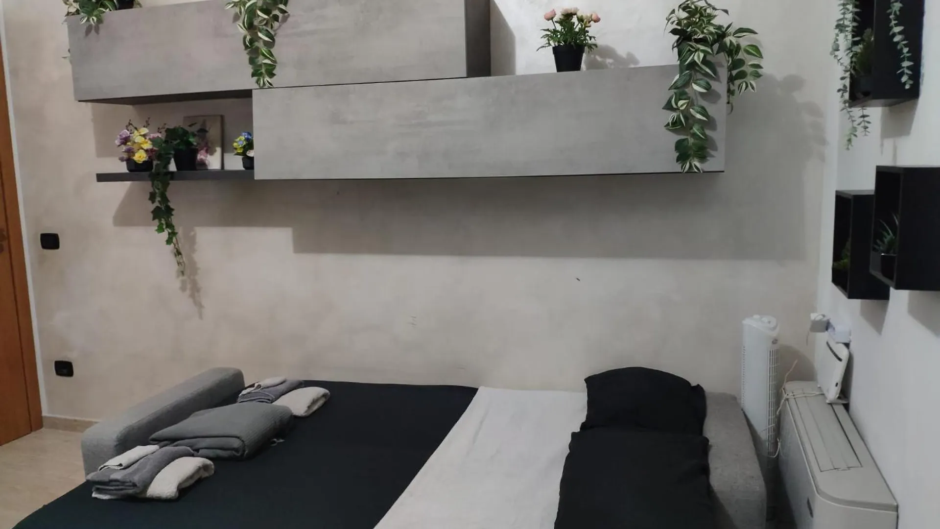 Corner Of Paradise Rome Apartment