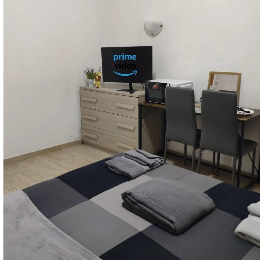 Corner Of Paradise Rome Apartment